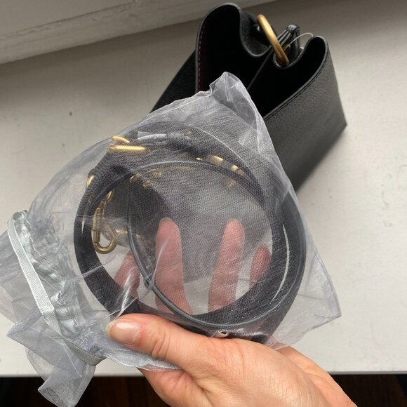 Coach Black Pebbled Leather Charlie Bucket Bag NWT - Picture 7 of 11